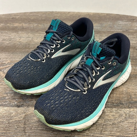 Brooks Ghost 11 Women’s Running Shoes - Picture 1 of 8